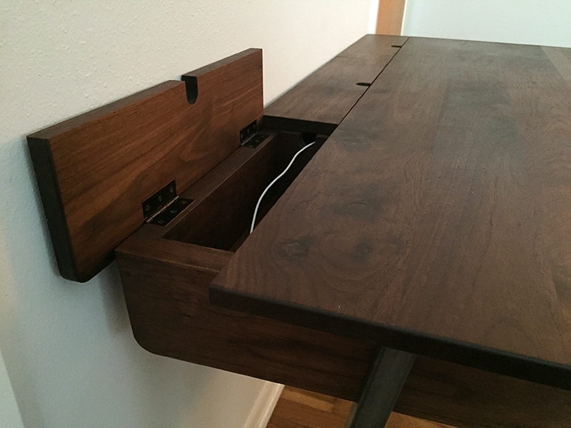 Logan Desk